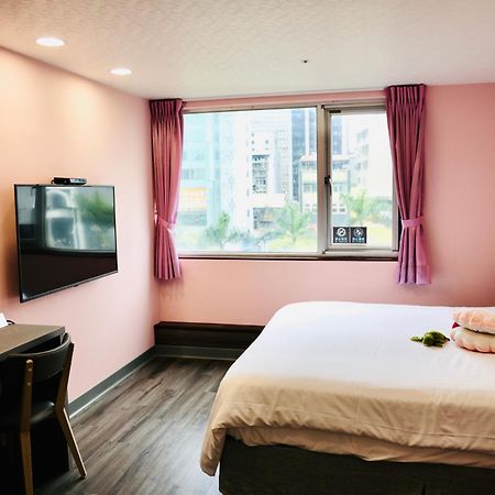 歐法行旅 O Fun Hotel Taipéi Exterior foto